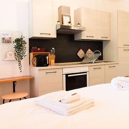 Bnb La Piccola - Free Parking ลูกาโน ภายนอก รูปภาพ